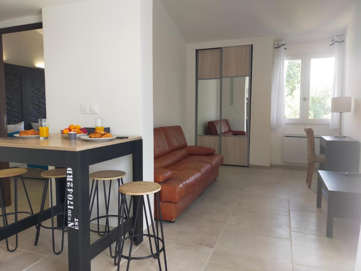 Villa Caremeau 2 Nîmes Eksteriør billede