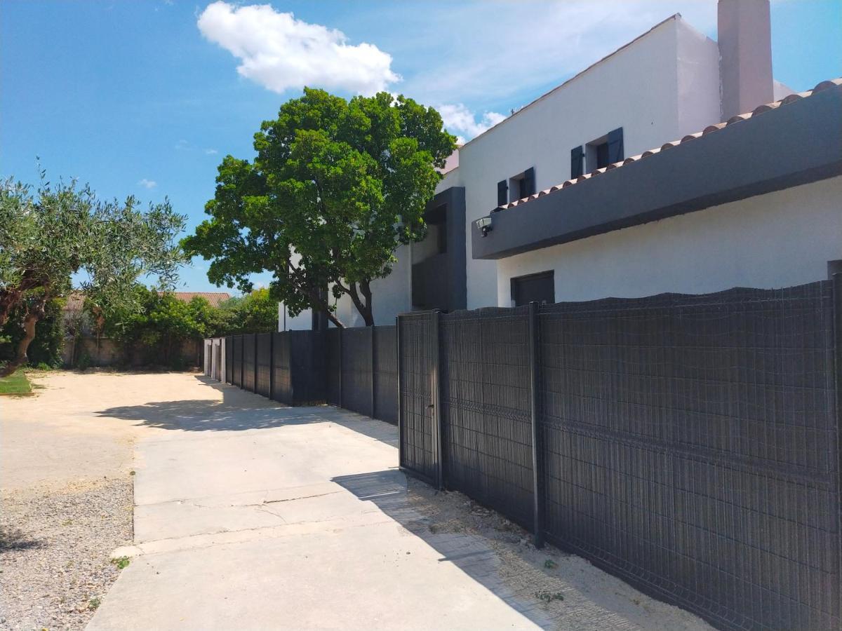 Villa Caremeau 2 Nîmes Eksteriør billede
